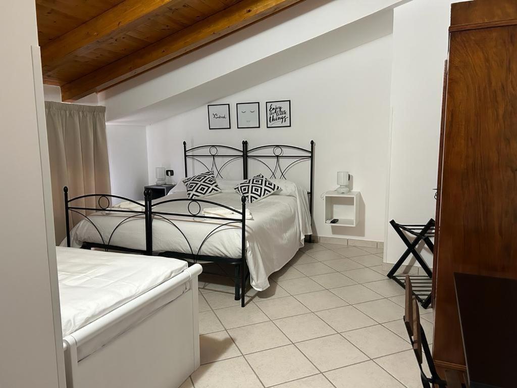 B&B Casa Letizia Trentinara Extérieur photo